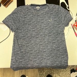 Hollister t-shirt
